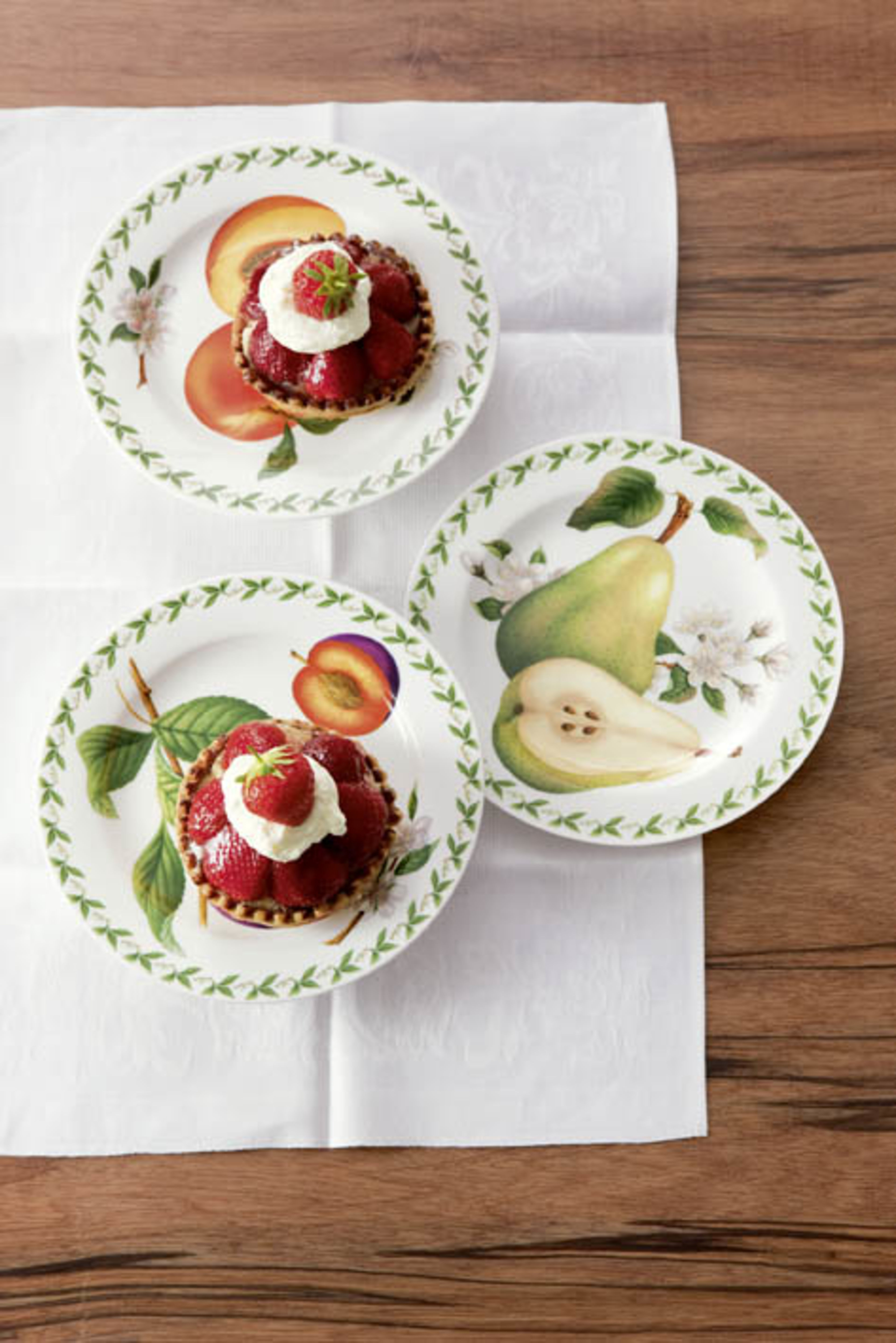 Mit ORCHARD FRUITS die Rhabarber- und Beerenzeit einläuten